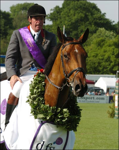 Hickstead Derby Winner Buddy Bun & John Whitaker